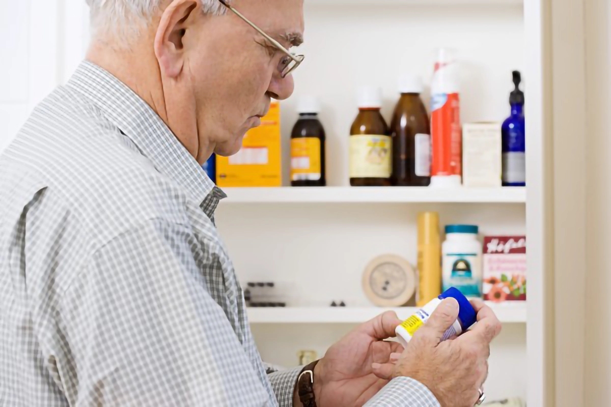 medicine-cabinet